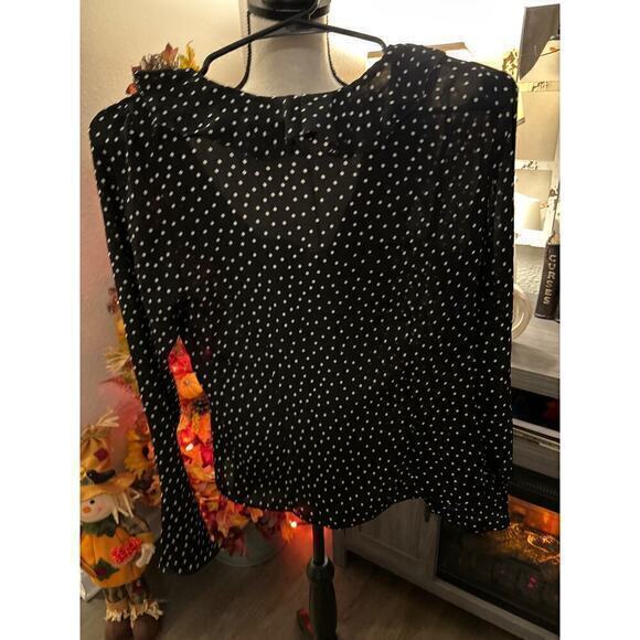 Maison d’Amelie‎ women’s blouse size xs new with tags - Picture 2 of 2